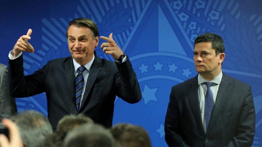 O presidente Jair Bolsonaro e o ministro da Justiça, Sergio Moro - Fátima meira/Futura Press /Estadão Conteúdo