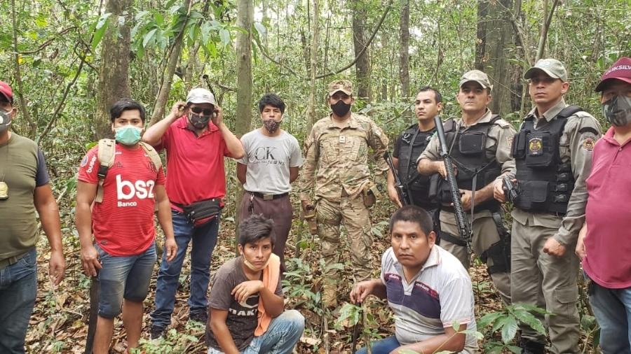 Policiais buscaram corpos de bolivianos na mata por mais de 36 horas - Divulgação/PM Acre