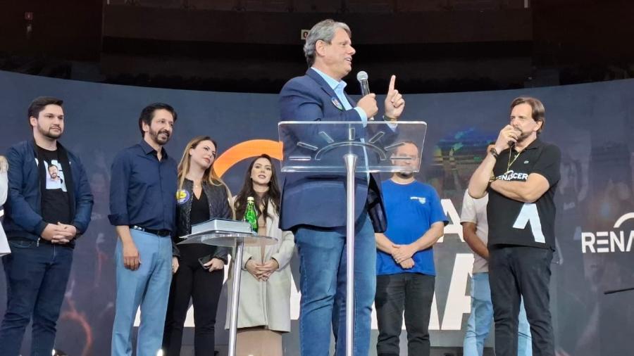 Tarcísio, governador de São Paulo, fala na Renascer Arena, em São Paulo