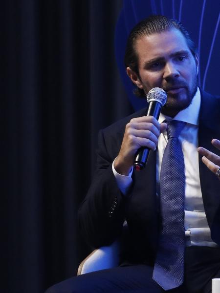 Mendonça autoriza Vorcaro a se calar ou não depor em comissões do Congresso