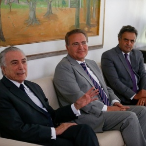 Michel Temer, Renan Calheiros e Aécio Neves se reuniram no final de abril - Pedro Ladeira/Folhapress