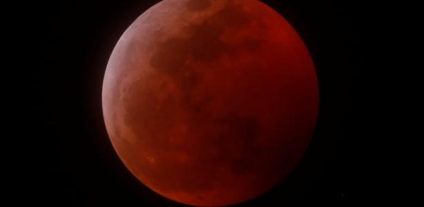 Saiba como acompanhar eclipse lunar e Lua de sangue nesta quarta (26)