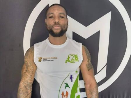 Lawrence Masinge estava ao vivo, dando uma aula de fitness para 200 alunos, quando foi morto a tiros - Reprodução/Instagram/