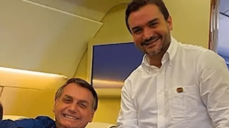 Bolsonaro e Celso Sabino durante viagem ao Pará em 2020