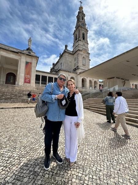 O apresentador José Luiz Datena (PSDB) e a esposa Matilde Foresto Datena.