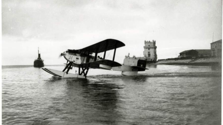 O Lusitânia, um dos três aviões usados na primeira viagem aérea entre Lisboa e Rio, em 1922 - Divulgação/Air and Space Museum