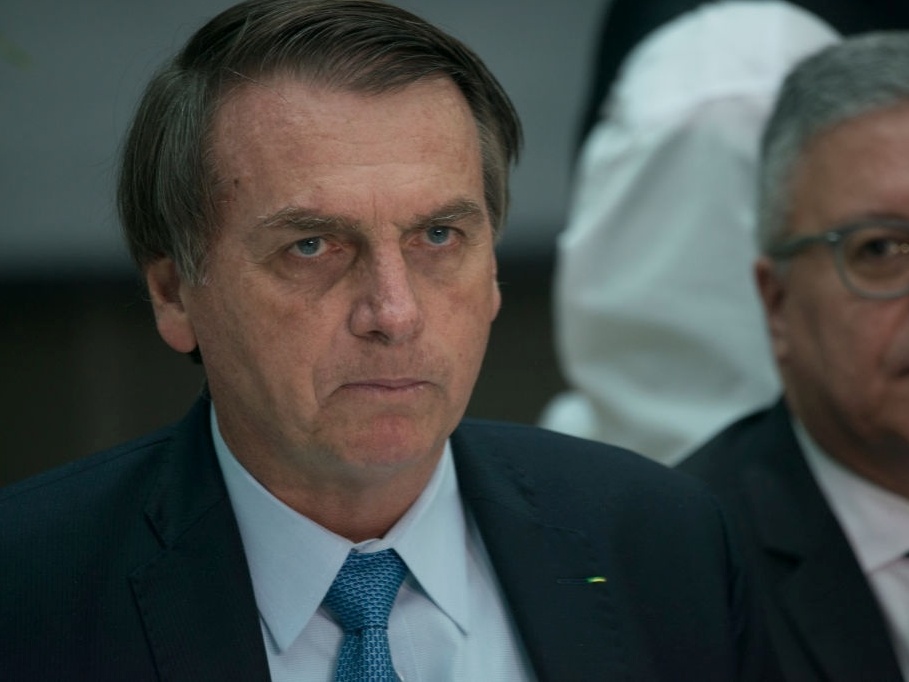 PETRY ACREDITOU NO BOLSONARO E REVELA SEU VOTO