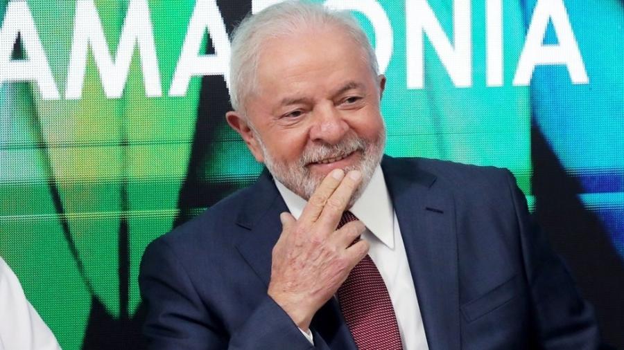 Lula e Bolsonaro foram campeões de citação nas bios do Tinder; cerca de 15% não toparia se encontrar com alguém de visão política diferente - GETTY IMAGES