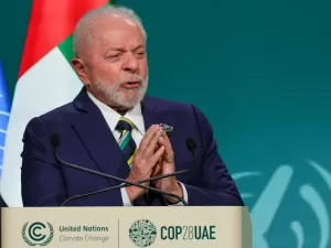 Lula critica decisões na ONU e diz que países estão 'brincando com planeta'