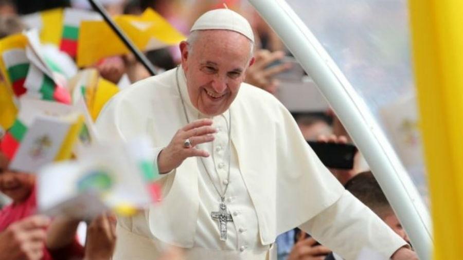 Número recorde pode ser explicado por canonizações coletivas, em que o papa reconhece de uma só vez a santidade de um grupo de mártires - Reuters