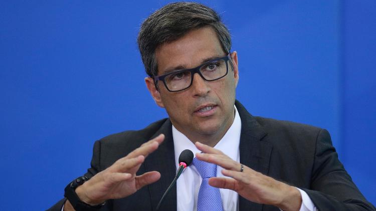 Economia e a covid-19 | Presidente do BC adverte: Se País levar quebra de contrato ao limite, haverá colapso