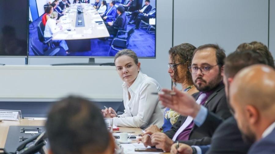11.11.22 - Gleisi Hoffmann em reunião com os partidos que integram o Conselho Político de Transição, no CCBB, em Brasília - Magno Romero