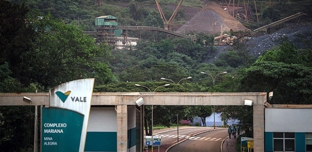 Fachada da mina da Vale que mandava lama à barragem que se rompeu na cidade mineira - Avener Prado/Folhapress