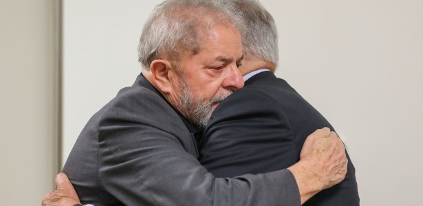 FHC visita Lula no hospital Sírio Libanês, em SP, para prestar condolências pela morte de Marisa Letícia - Ricardo Stuckert/Instituto Lula/Divulgação