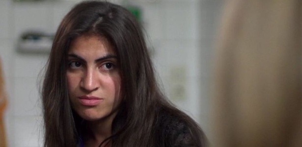 Ekhlas tinha 14 anos quando foi sequestrada pelo Estado Islâmico - BBC