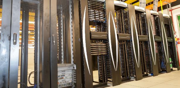 Em 5 anos, energia gasta por data centers do Brasil igualará consumo de SP