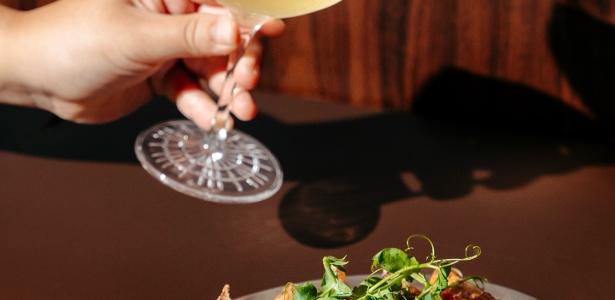 Austrália libera comercialização de carne de codorna feita em laboratório