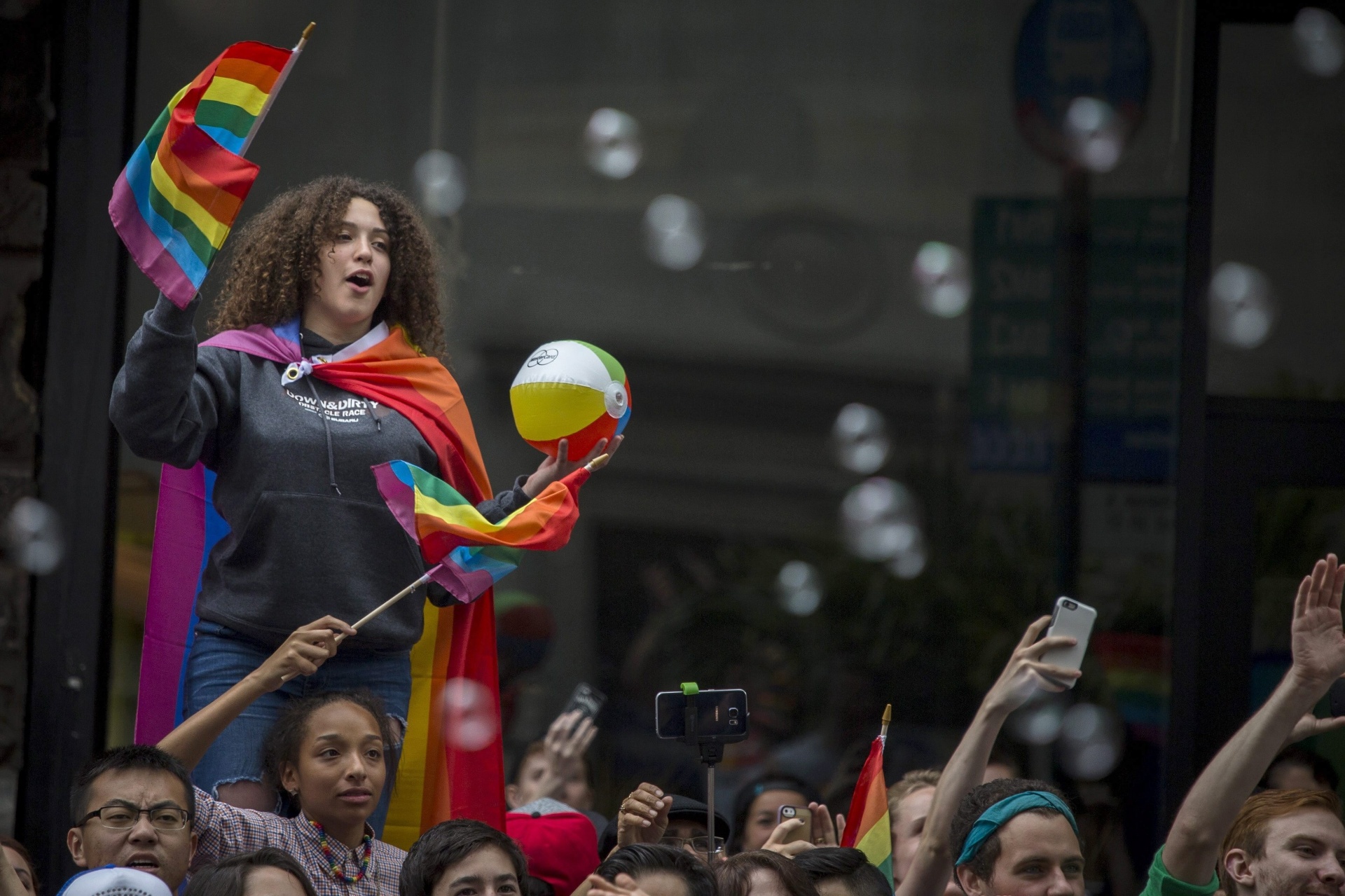 Se joga no pajubá! Será que você conhece as gírias do universo LGBT? -  13/06/2017 - UOL Universa