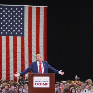 Donald Trump, pré-candidato à presidência dos Estados Unidos pelo Partido Republicano, em comício no Tennessee - Lisa Norman-Hudson/Reuters