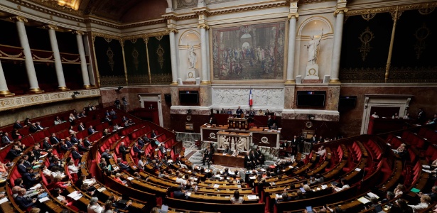 26.jun.2018 - Deputados franceses na Assembleia Nacional, em Paris - AFP PHOTO / Thomas SAMSON
