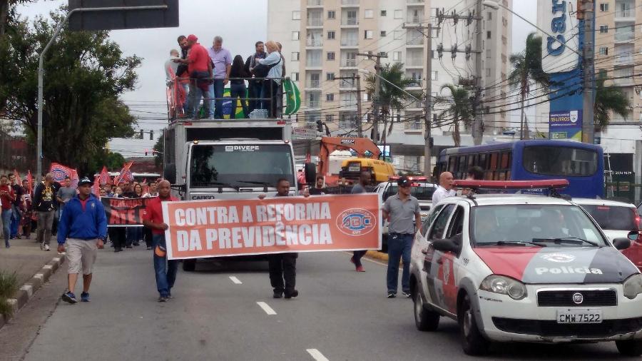 Protesto contra a reforma da Previdência em São Bernardo do Campo (SP) - Ricardo Rick/Futura Press/Estadão Conteúdo