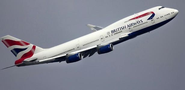 Três pilotos passam mal em voo de 10h com suspeita de intoxicação alimentar