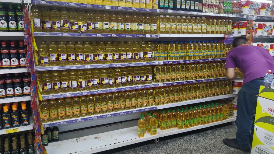Preço do óleo de soja e de outros produtos dispararam nos supermercados - Adriano Ishibashi/Framephoto/Estadão Conteúdo