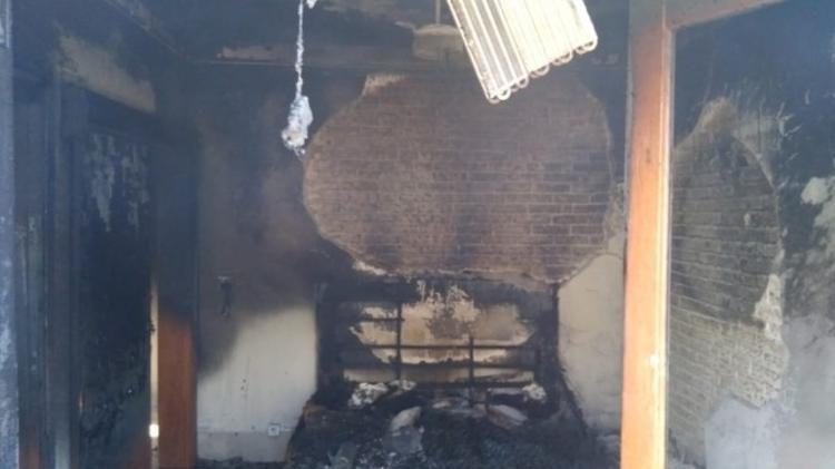 Homem de 47 anos ateou fogo em casa de cliente - Corpo de Bombeiros/Divulgação - Corpo de Bombeiros/Divulgação