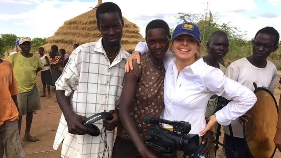Fernanda Baumhardt atua em situações de crise humanitária e já esteve em mais de 25 países - Arquivo pessoal