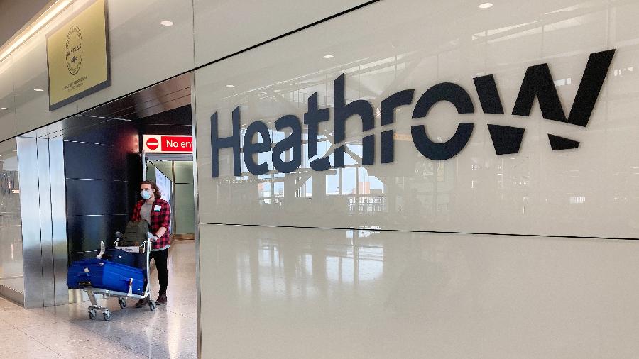 O terminal 4 do Aeroporto de Heathrow, em Londres, receberá apenas passageiros de países considerados de alto risco para a ômicron - Kirsty O"Connor / PA Images via Getty Images