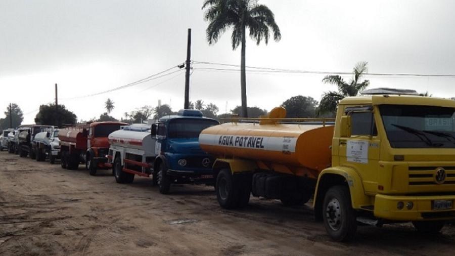 Caminhões da "Operação Pipa", comandada pelo Exército, levam água ao semiárido desde 1998 - Reprodução/Exército
