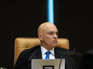 Assessor de Bolsonaro monitorou Alexandre de Moraes para prendê-lo, diz PF