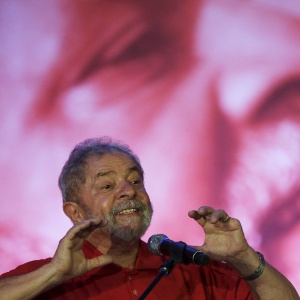 Instituto diz que Lula nunca atuou como intermediário de empresas em contratos - Ueslei Marcelino/Reuters