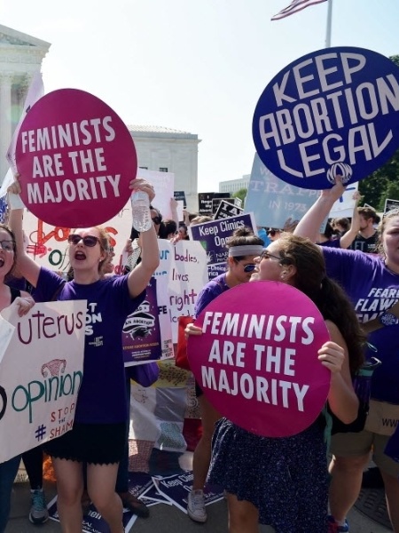 Protesto pelo direito ao aborto em frente à Suprema Corte dos EUA - Mandel Ngan/AFP