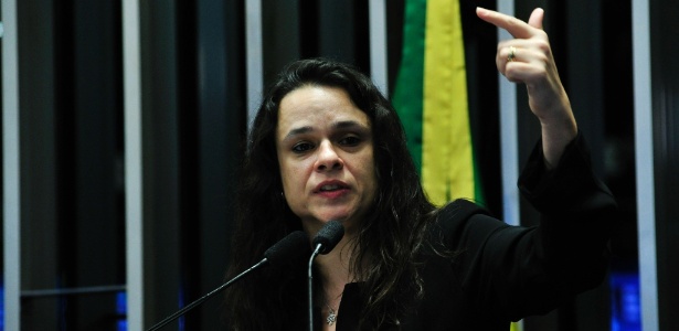 A advogada Janaina Paschoal foi uma das autoras do pedido de impeachment contra a ex-presidente Dilma Rousseff - Geraldo Magela/Agência Senado - 30.ago.2016