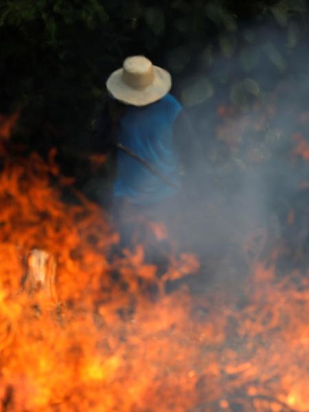 Queimada em Iranduba, no Amazonas - Bruno Kelly/Reuters