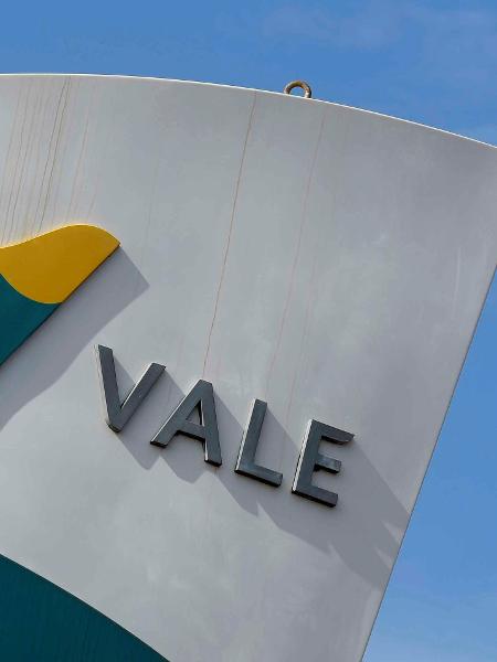 Logo da Vale em mina em São Gonçalo do Rio Abaixo (MG) - Washington Alves/Reuters