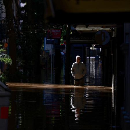 O centro histórico de Porto Alegre continua debaixo d'água em meio a tragédia no Rio Grande do Sul
