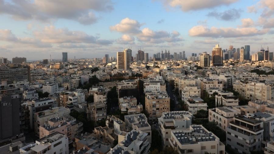 Uma visão geral mostra a cidade israelense de Tel Aviv, em 12 de agosto de 2024, em meio a tensões regionais durante a guerra em curso entre Israel e o movimento palestino Hamas na Faixa de Gaza