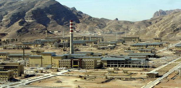 'Enorme explosão': Israel faz novo ataque a instalações nucleares no Irã