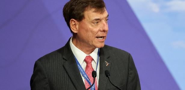 CEO da Embraer detalha negociação contra o tarifaço: 'Nunca viajei tanto'