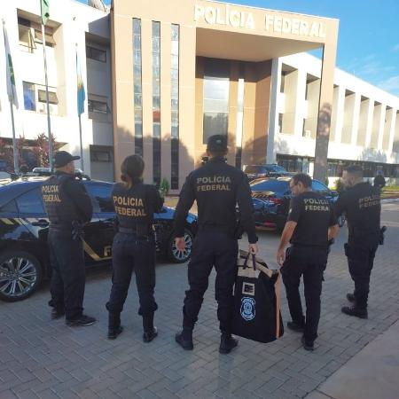 Polícia Federal cumpre mandados de busca e apreensão Polícia Federal cumpre mandados de busca e apreensão