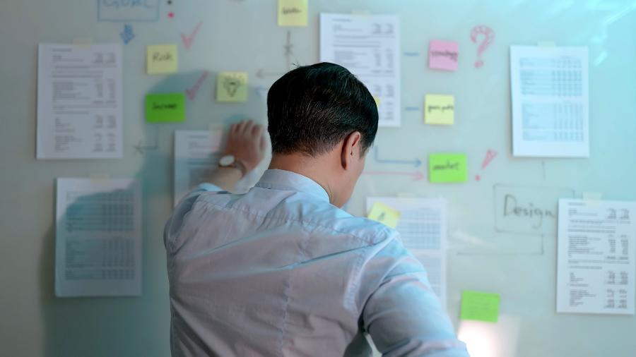 Excesso de organização e controle pode se confundir com eficiência, mas muitas vezes traduz insegurança