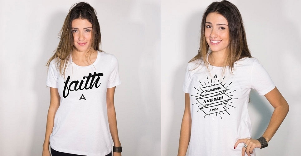 A Salmo vende camisas  estampadas com dizeres religiosos, em modelos femininos e masculinos - Divulgação