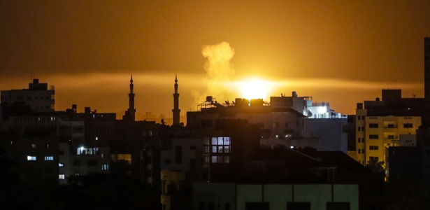 AFP PHOTO / Mahmud Hams