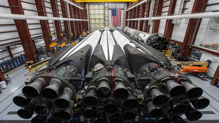 Falcon Heavy, o foguete peso-pesado da SpaceX - Divulgação/SpaceX