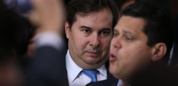 Presidente repassou vídeo | Maia, sobre vídeo de Bolsonaro: Criar tensão institucional não ajuda o país