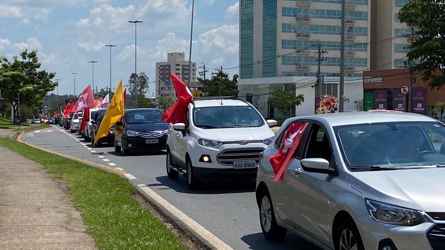 Carreata realizada contra Jair Bolsonaro em fevereiro na cidade de Sorocaba (SP); protestos não estão imunes às leis de trânsito - Reprodução/Twitter Sindicato dos Metalúrgicos de Sorocaba