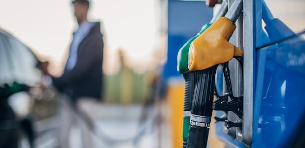 EUA vão liberar estoque de petróleo; isso vai fazer preço da gasolina cair? - 30/11/2021 - UOL Economia