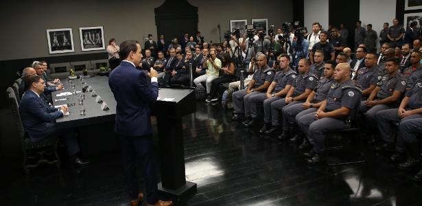 Falta de aumento e Bolsonaro aumentam desconforto da PM com Doria - Vimarsana News